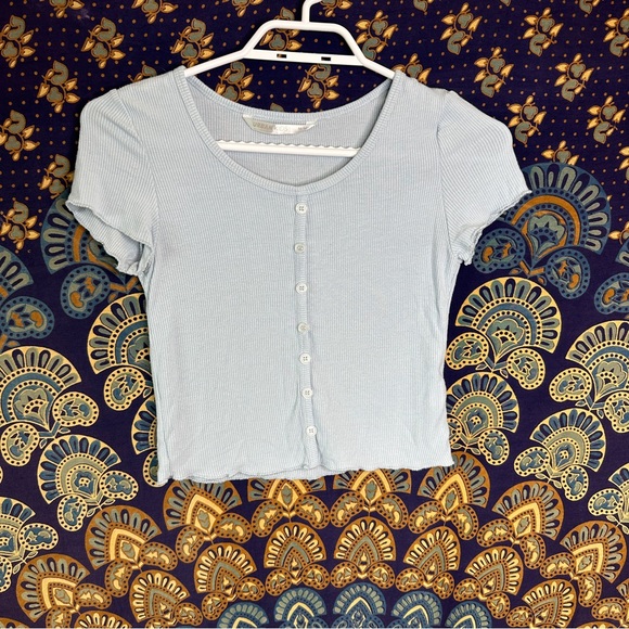 🦋5/20$🦋 pastel blue ribbed crop top - Picture 1 of 6